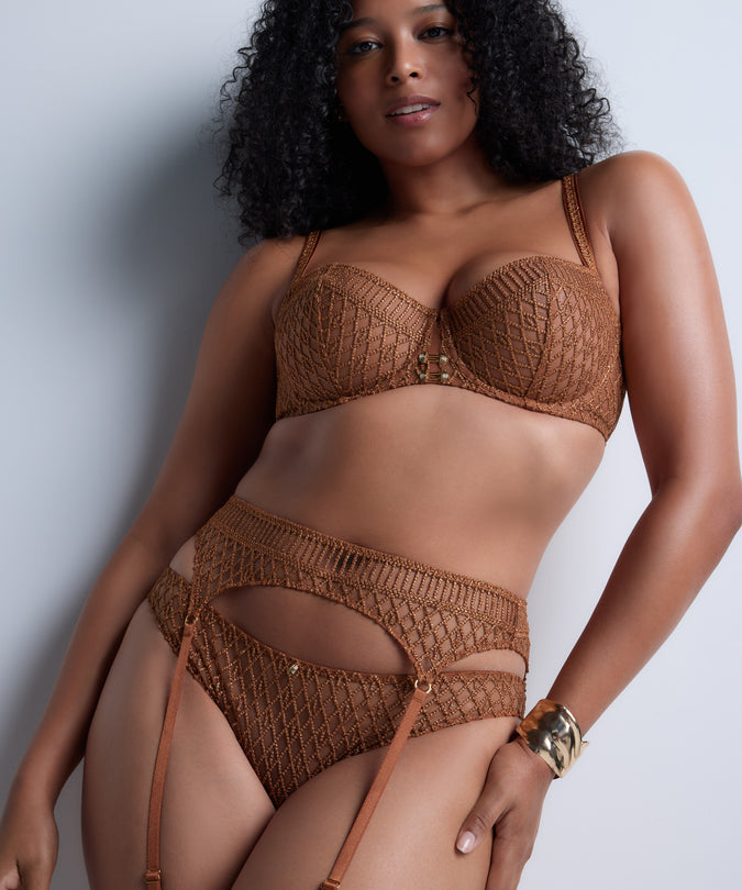 Stardust Dream Suspender Belt in Amber Gold